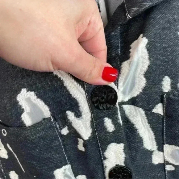 Samuel Dong Black And White Abstract Midi Button Down Dress - Picture 6 of 11